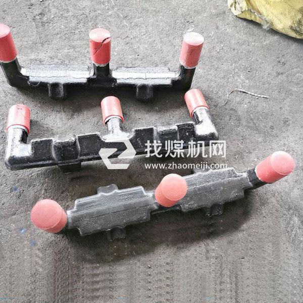 廠(chǎng)家直供 礦用E型螺栓 刮板機(jī)緊固件E型螺栓 刮板機(jī)配件