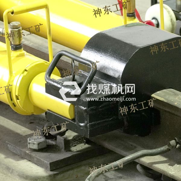 YLS900液壓鋼軌拉伸機(jī) 生產(chǎn)液壓鋼軌拉伸機(jī)